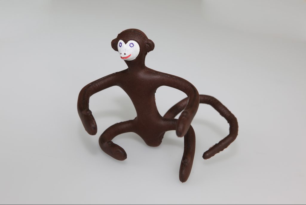 Fondazione Pirelli alla XXI Esposizione Internazionale della Triennale di Milano. Le vie del Compasso d’Oro: la scimmietta Zizì e il Cifra 5