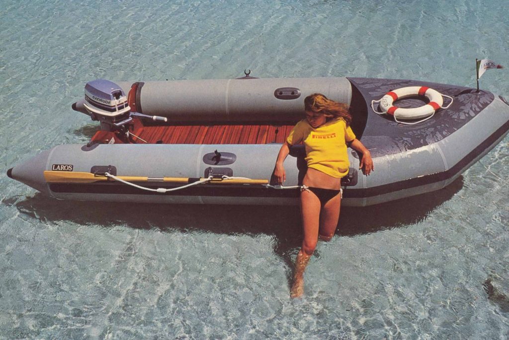 Tra pinne e battelli pneumatici, la gomma è in vacanza con noi