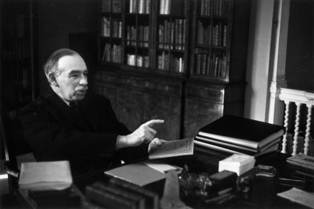 Un patto dei produttori e una seria rilettura di Keynes contro il governo della spesa pubblica assistenziale