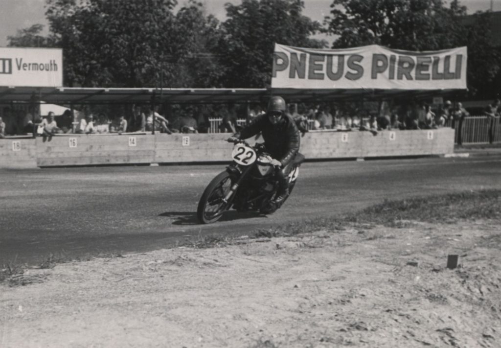 Stories of Pirelli-tyred Centaurs