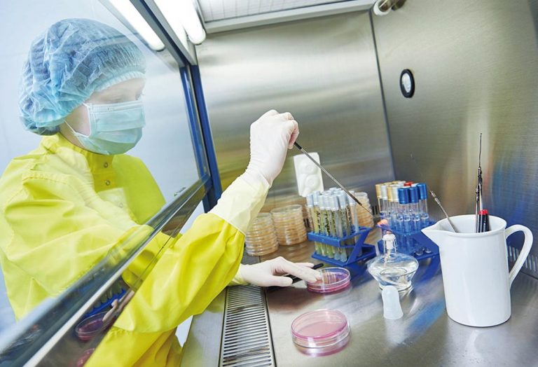 La pandemia da virus svela la fragilità delle società complesse ma rilancia l’importanza di scienza, conoscenza e buona sanità