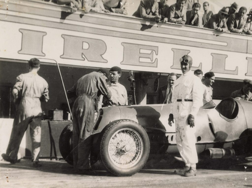 “Tazio Nuvolari el conductor de la emoción” in mostra a Barcellona
