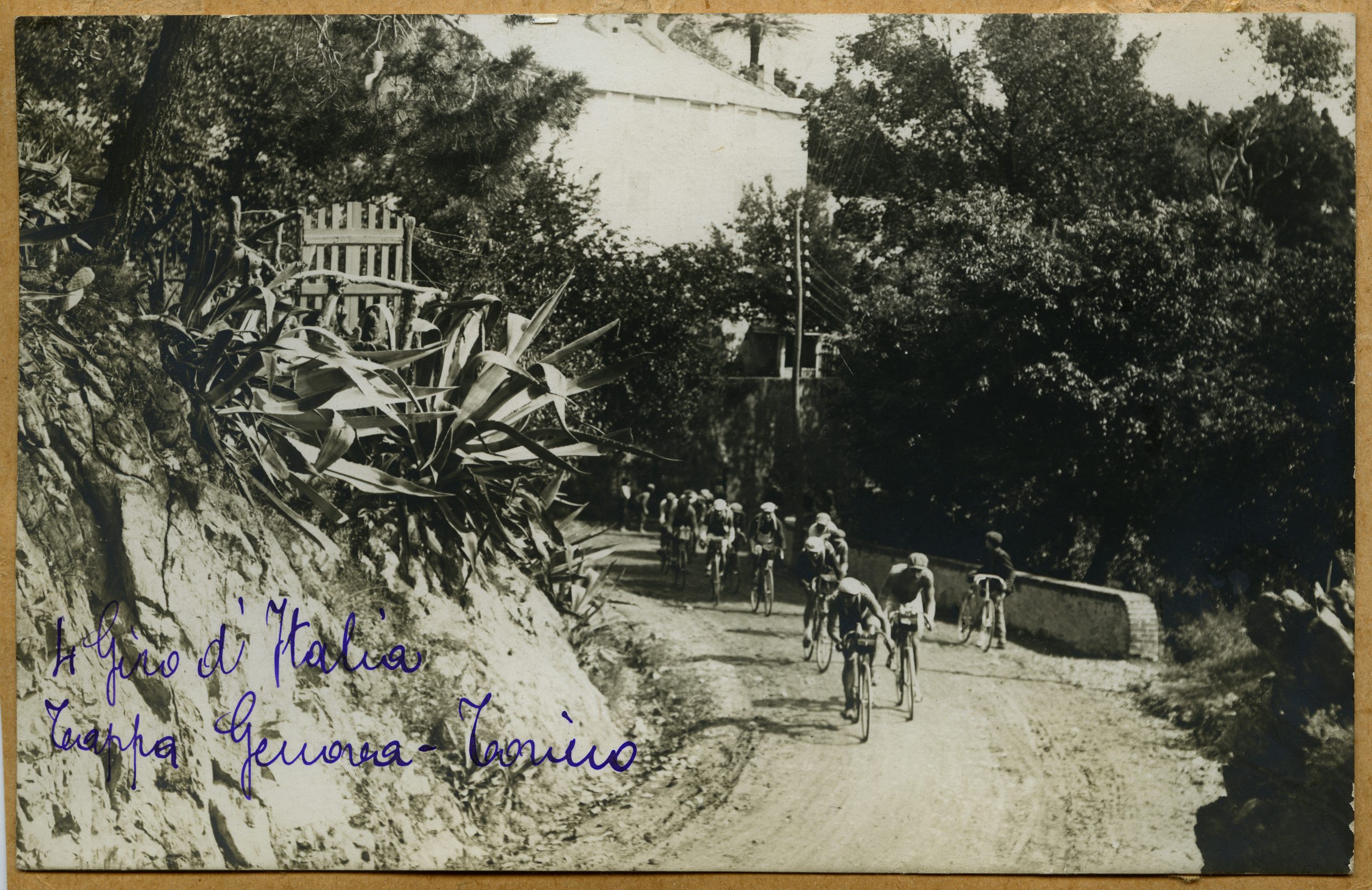 Riders passing during the seventh stage (Genoa–Turin) of the 4th Giro d’Italia, 1912